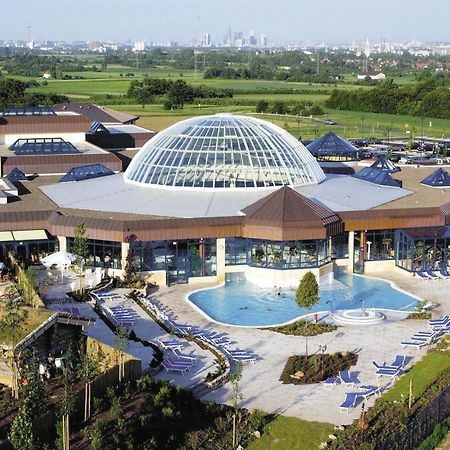 Vital Hotel Rhein Main Therme Wellness Resort & Spa Hofheim Bagian luar foto