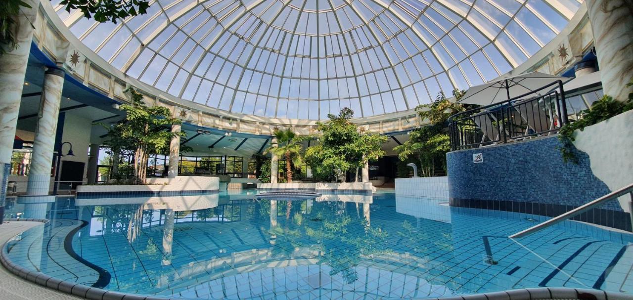 Vital Hotel Rhein Main Therme Wellness Resort & Spa Hofheim Bagian luar foto