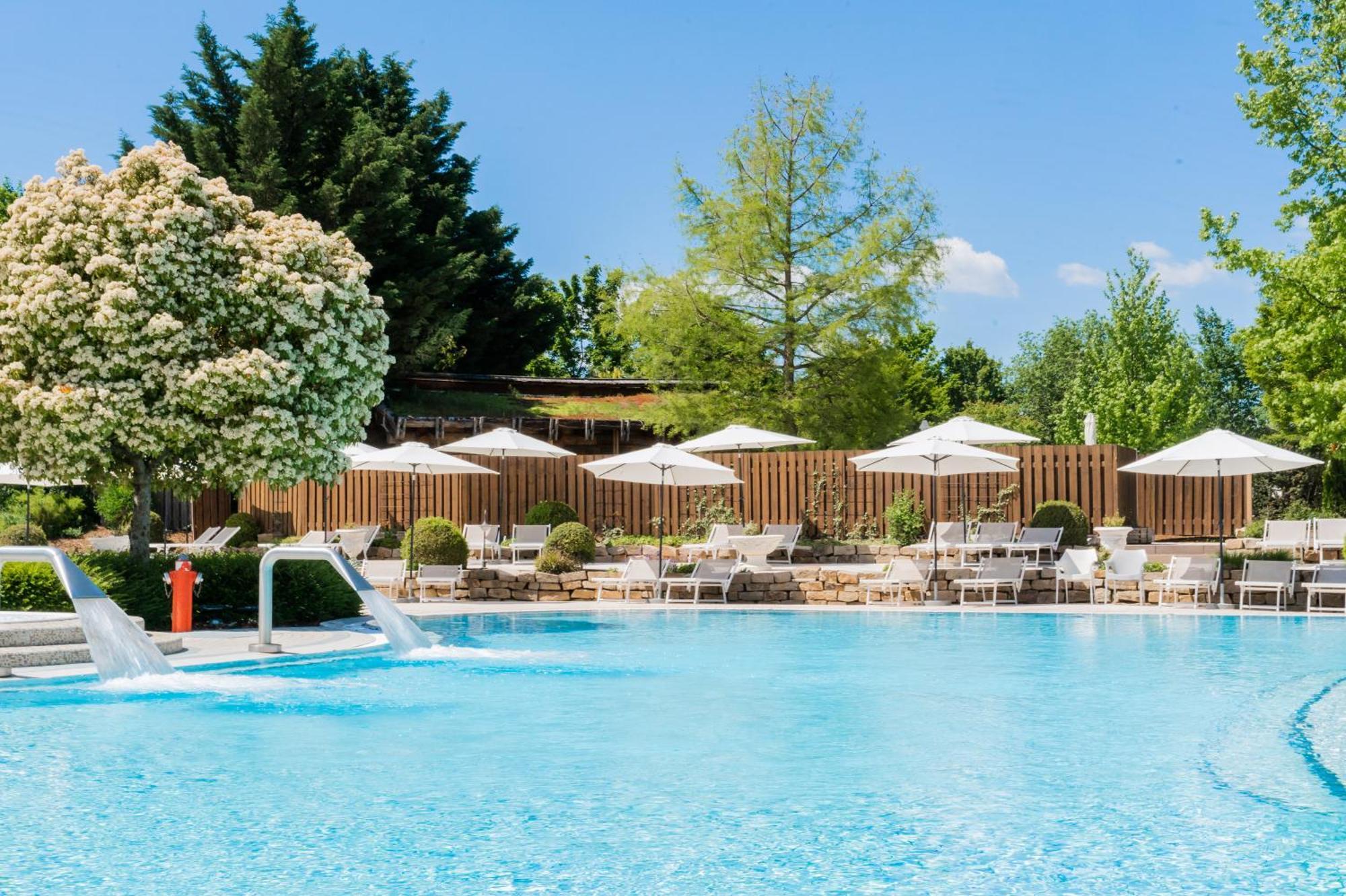 Vital Hotel Rhein Main Therme Wellness Resort & Spa Hofheim Bagian luar foto