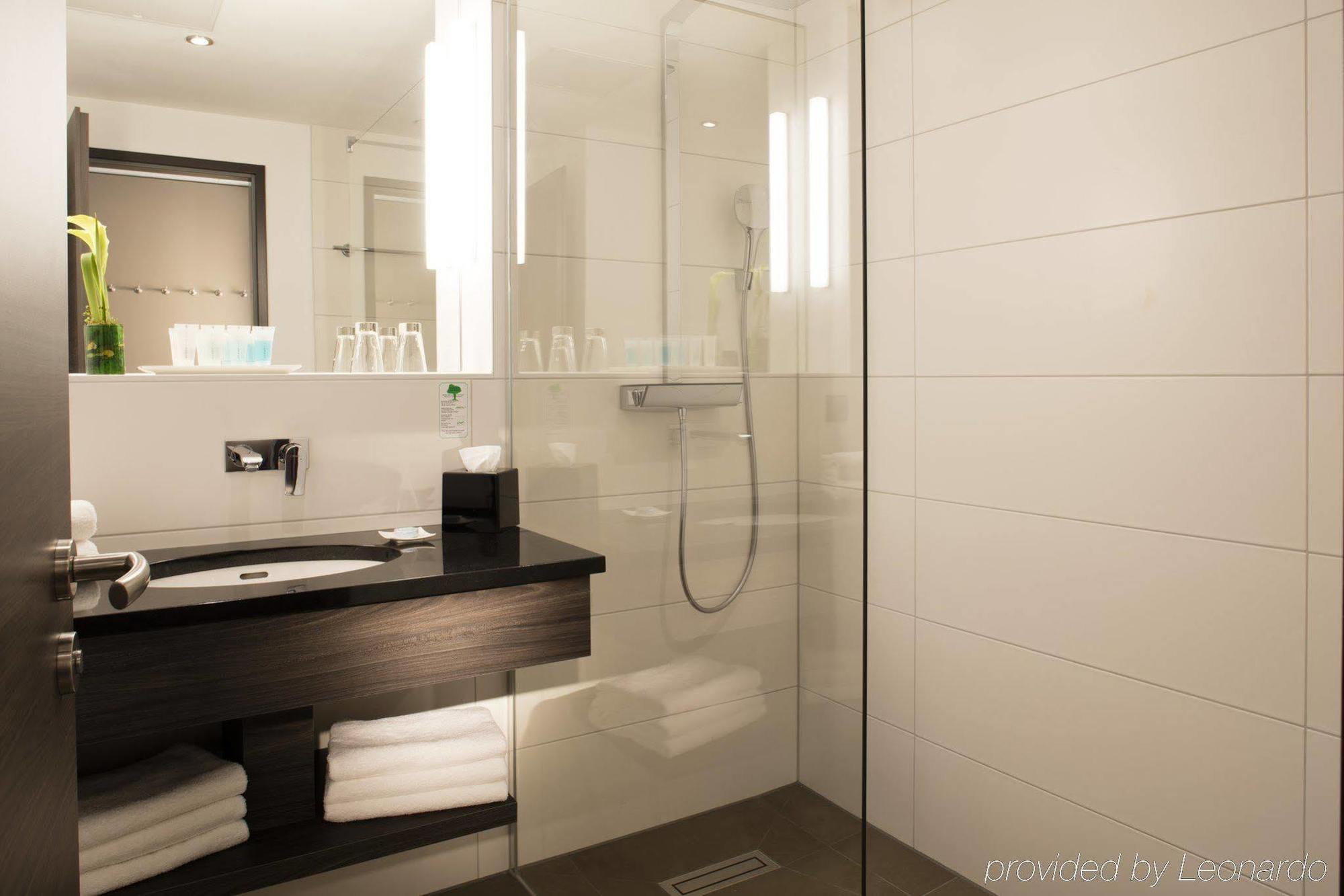 Vital Hotel Rhein Main Therme Wellness Resort & Spa Hofheim Bagian luar foto