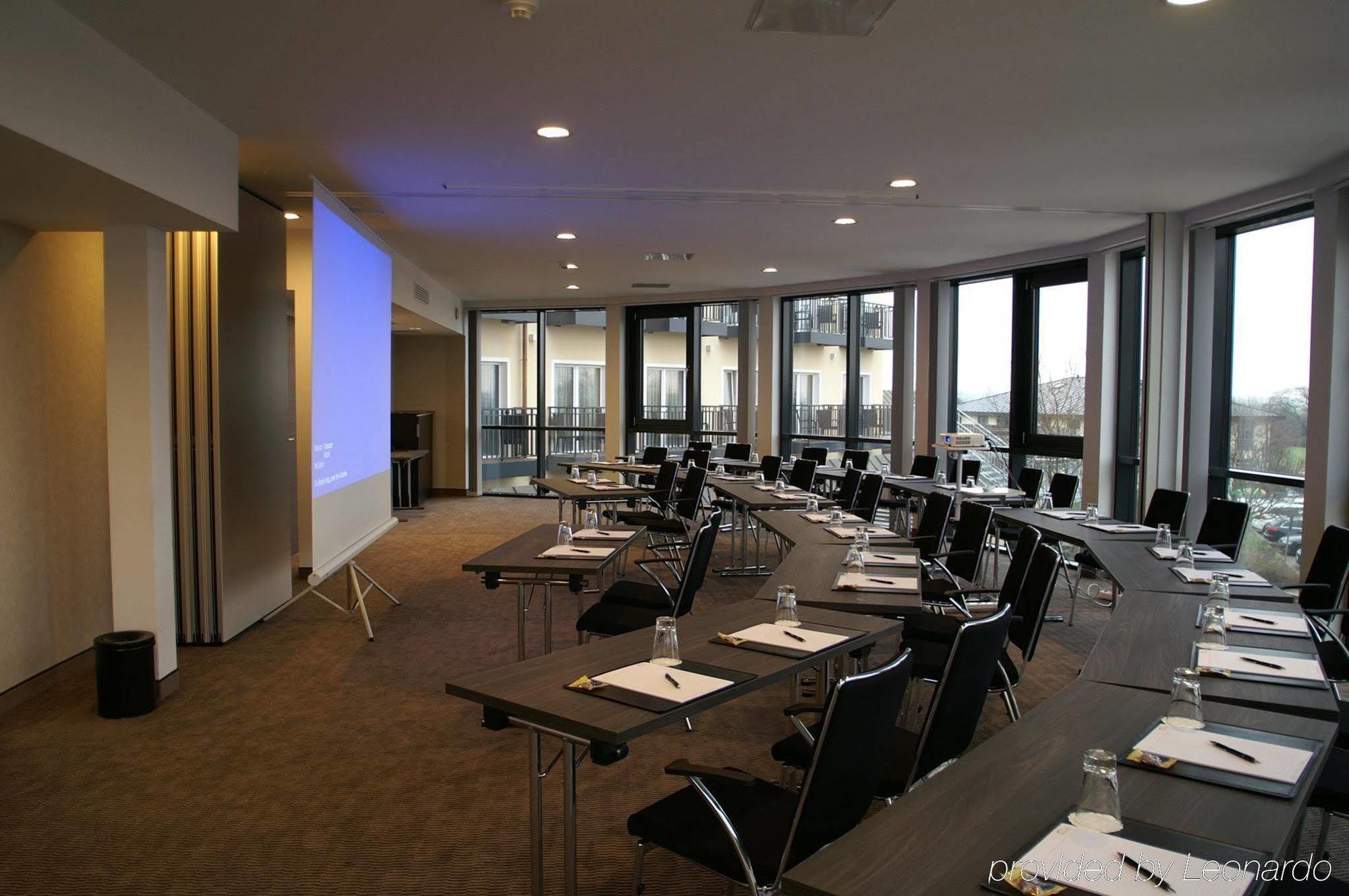 Vital Hotel Rhein Main Therme Wellness Resort & Spa Hofheim Bagian luar foto